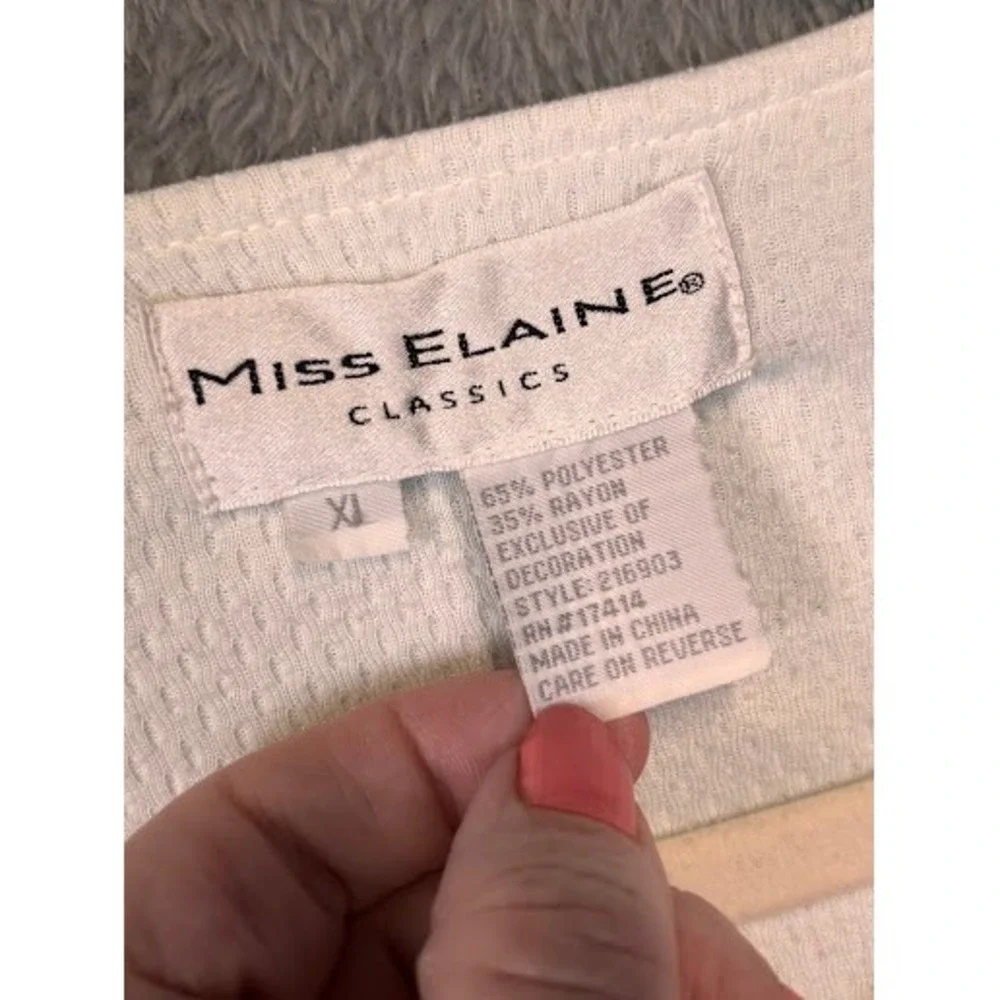 Miss Elaine Classics Mint Green Waffle Knit Floral Embroider 4 Button Nightgown